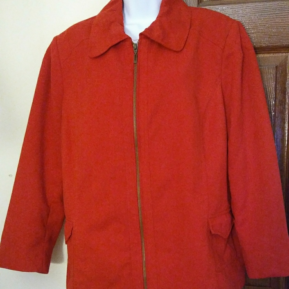 Light weight ladies jacket
